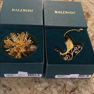 Baldwin Victorian Sleigh & Kensington Snowflake Christmas ornaments.